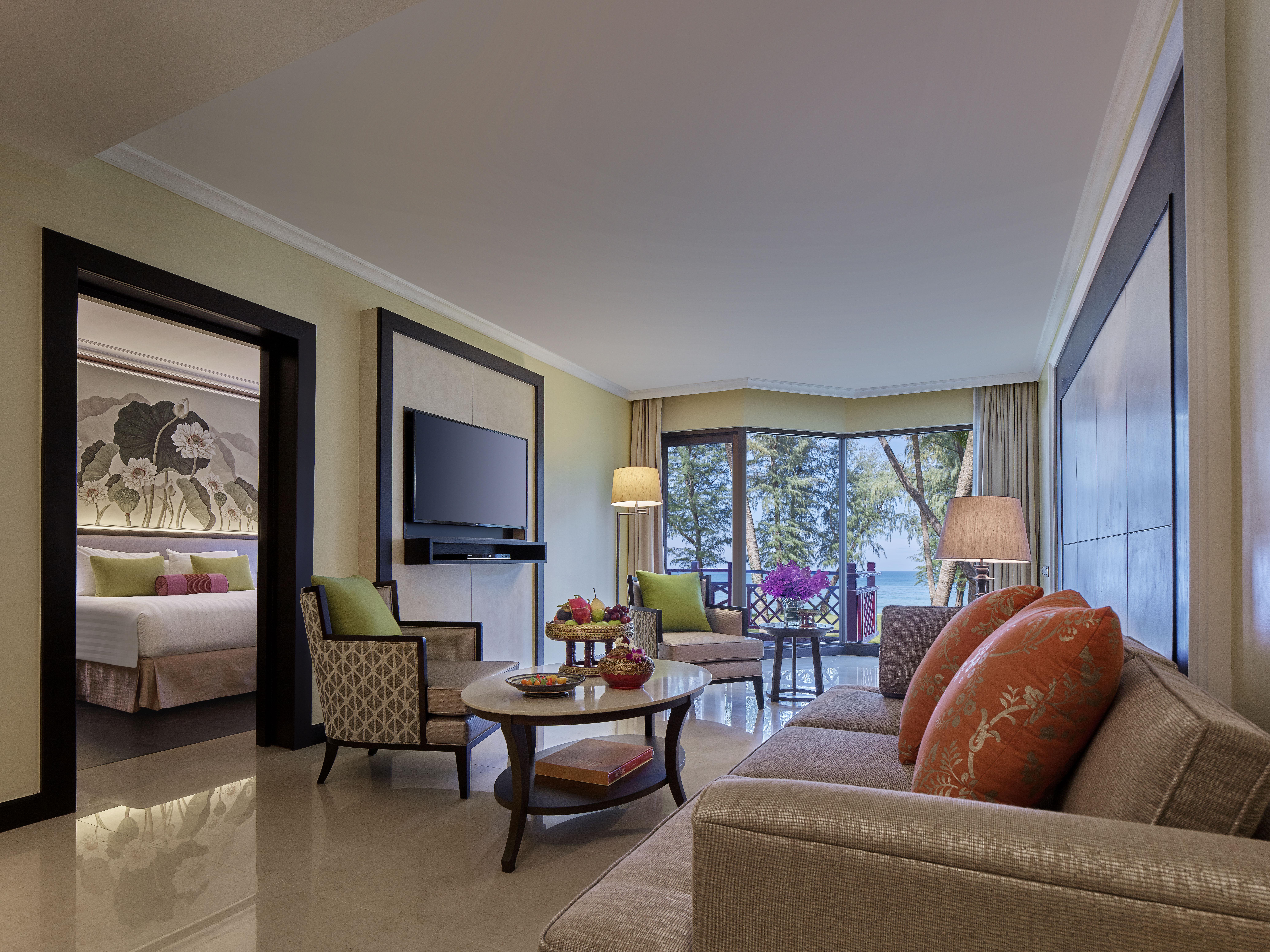 Dusit Thani Laguna Phuket Bangtau-part Kültér fotó A suite at the Shangri-La Kuala Lumpur