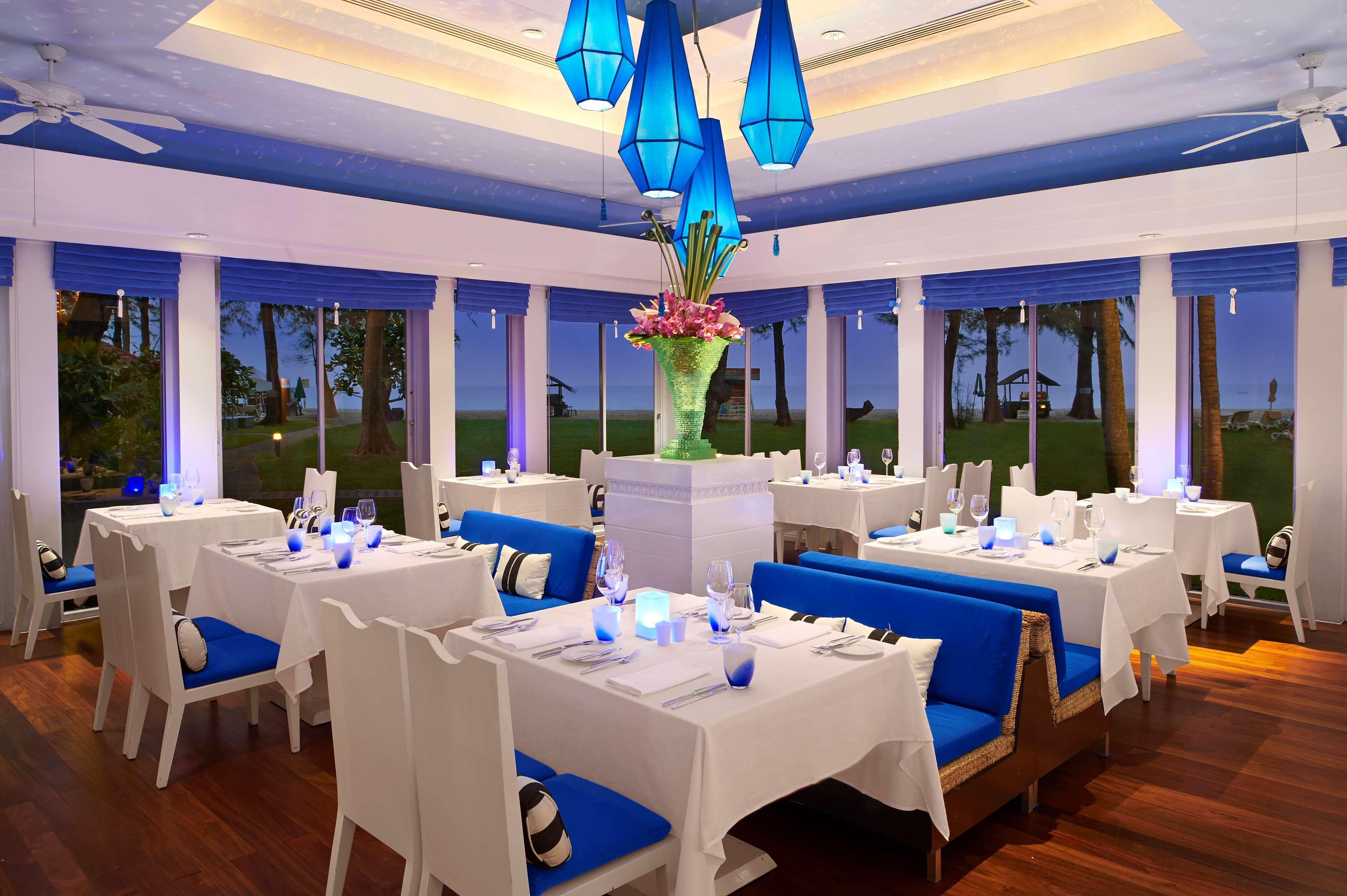 Dusit Thani Laguna Phuket Bangtau-part Kültér fotó The restaurant