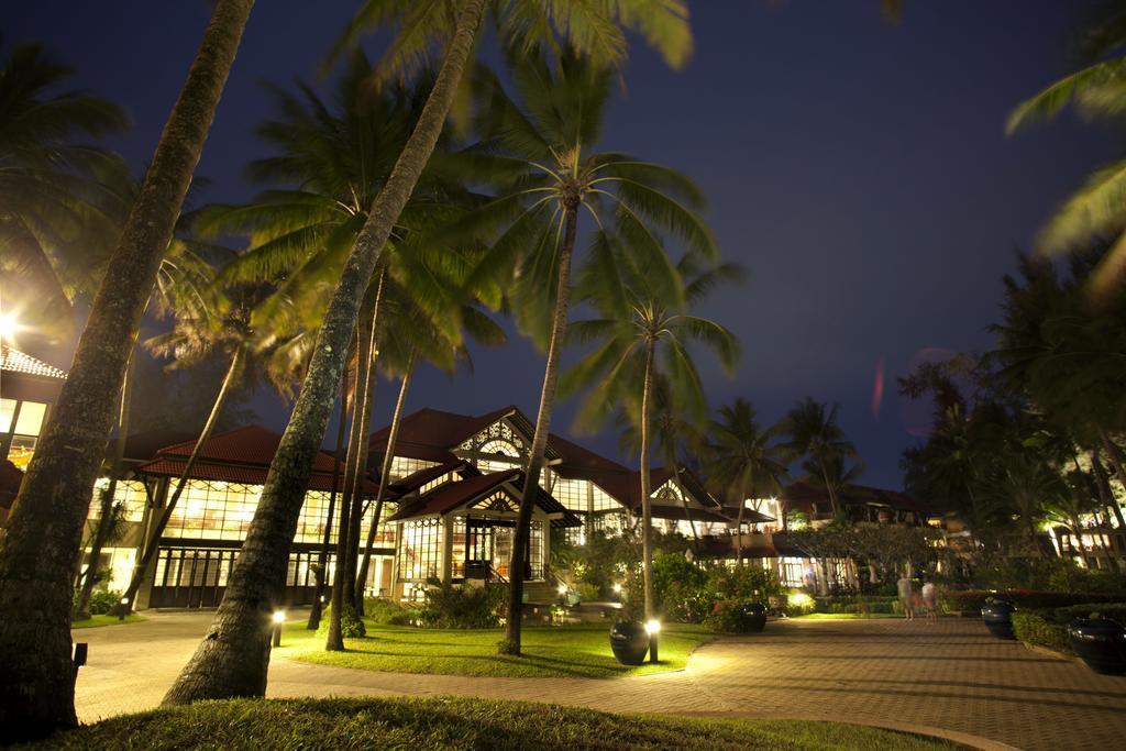 Dusit Thani Laguna Phuket Bangtau-part Kültér fotó The E&O 88 Hotel
