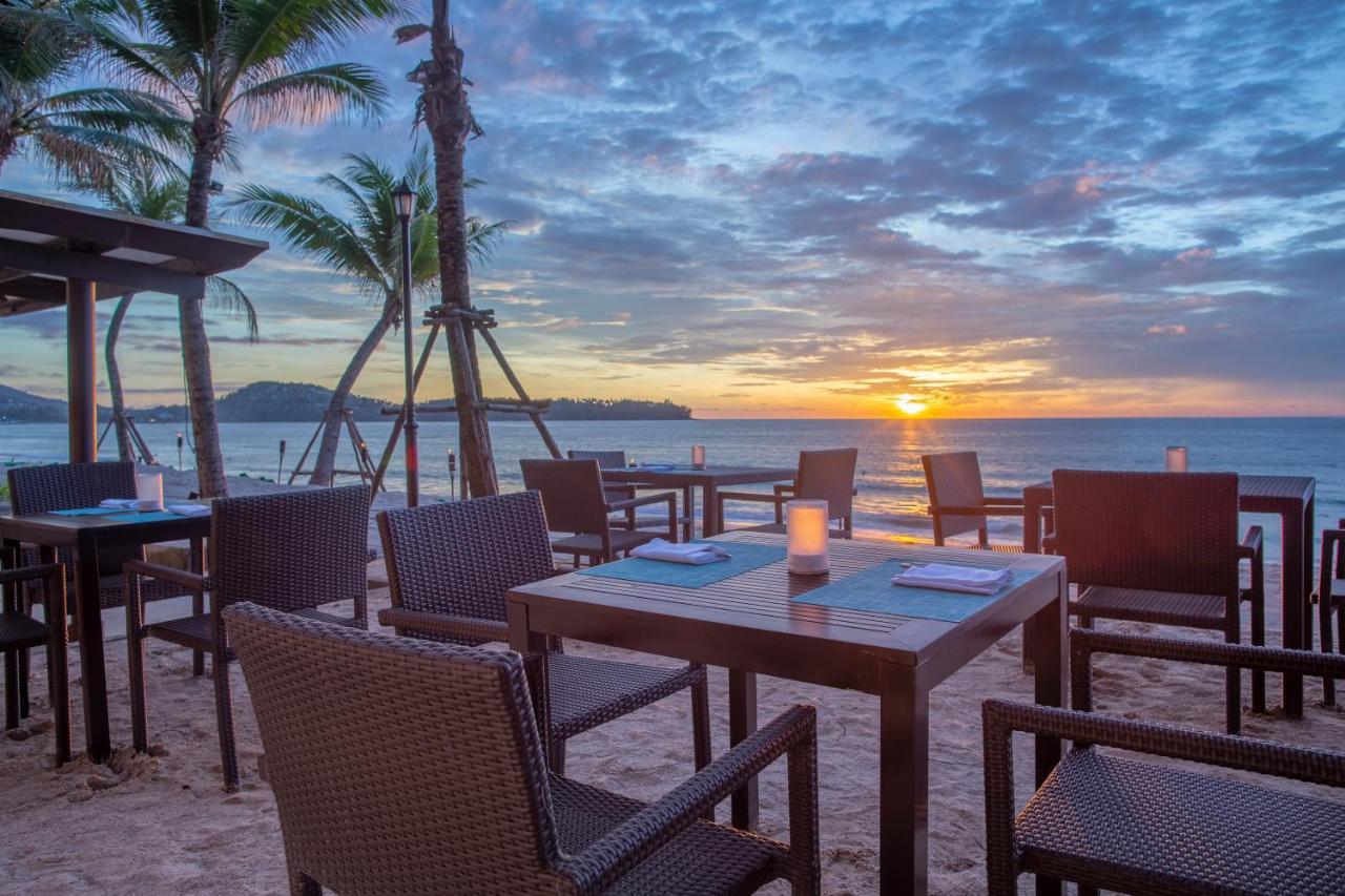 Dusit Thani Laguna Phuket Bangtau-part Kültér fotó Sunset at the beach